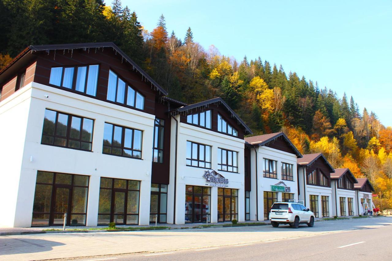 Edelberg Apartments Tatariv Dış mekan fotoğraf